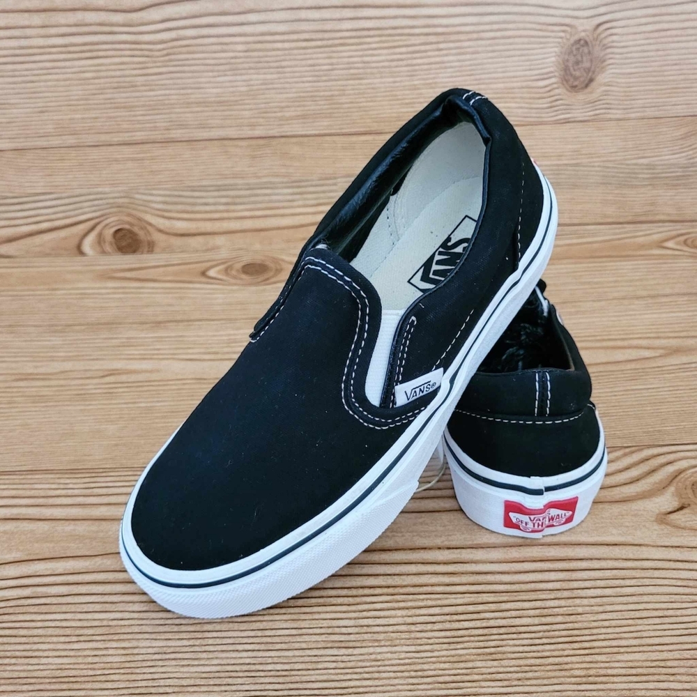 VANS Slip-On Sneakers